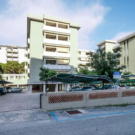 Residence G. Verdi Bibione Exterior photo