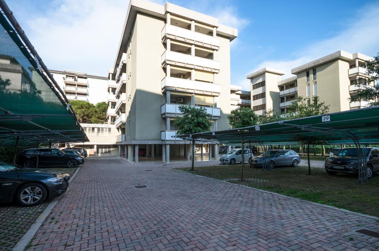 Residence G. Verdi Bibione Exterior photo
